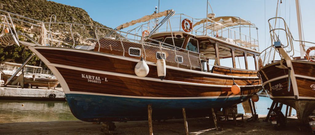 Boat Name Generator, a beautiful old wooden boat.