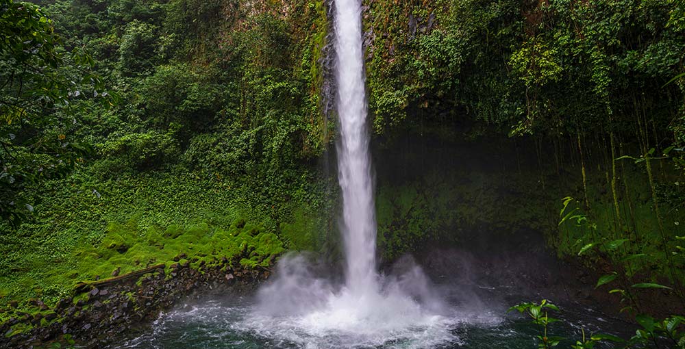 photo of La Fortuna Waterfall, Arenal Volcano