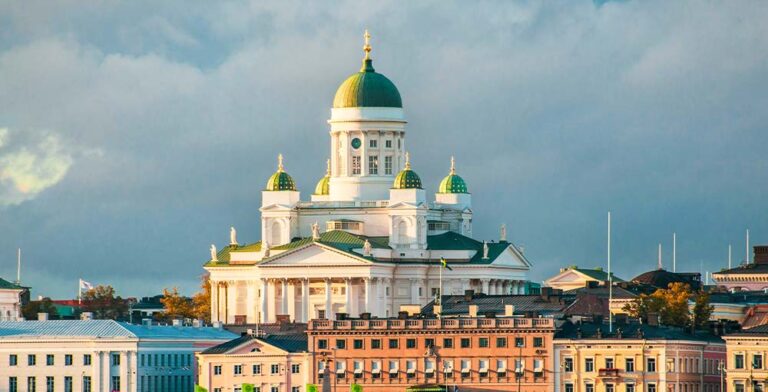 Top-rated day trips from Helsinki