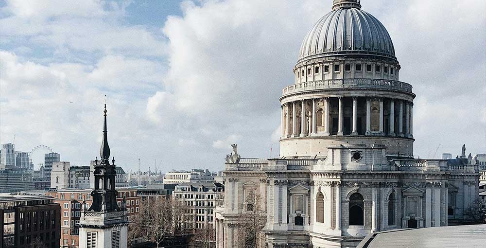 epic photo of St Paul’s Cathedral in London