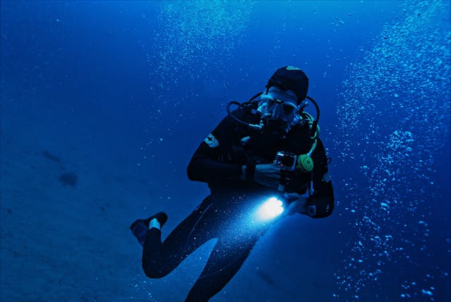 Explore the Underwater Wonders of Los Cabos: Scuba Diving Adventures Await