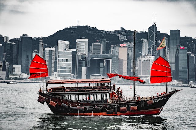 Explore Hong Kong: Your Ultimate Travel Guide for Exciting Adventures